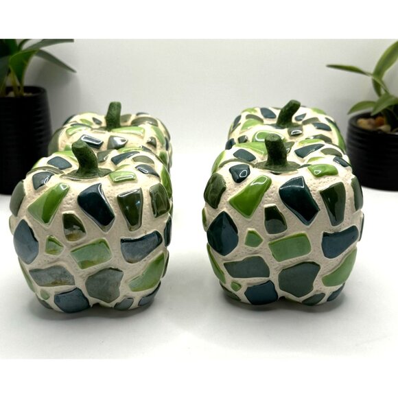 Grassland Road Mosaic Decorative Ceramic Pepper Green and White Set of 4 - Picture 3 of 5